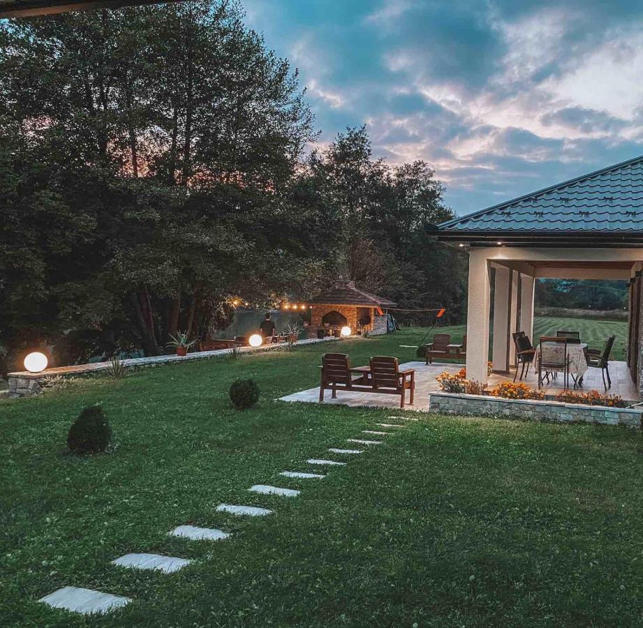 Holiday Home Green Coast Bosanska Krupa Exterior foto